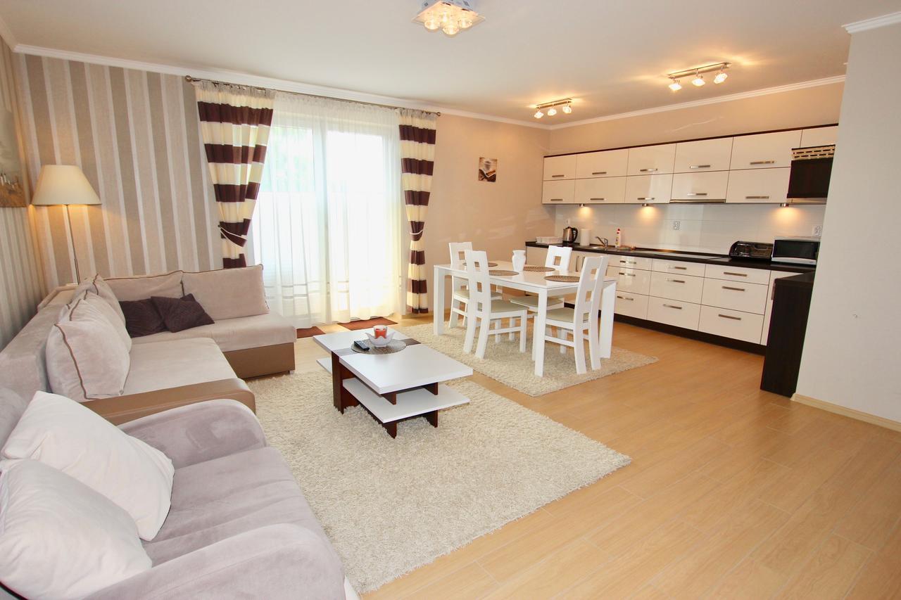 דארלובקו Apartamenty Bursztynowe Komnaty מראה חיצוני תמונה