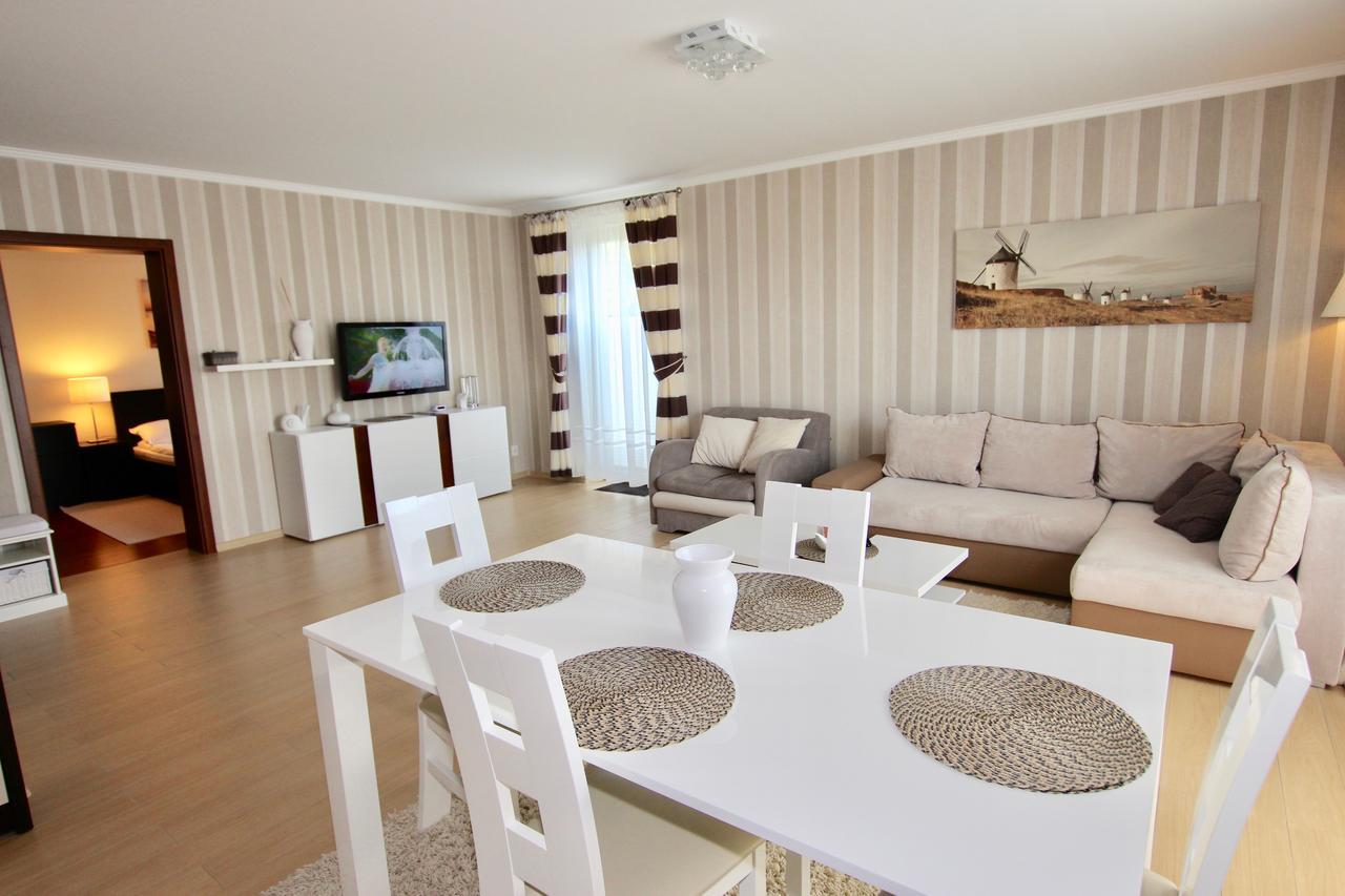דארלובקו Apartamenty Bursztynowe Komnaty מראה חיצוני תמונה